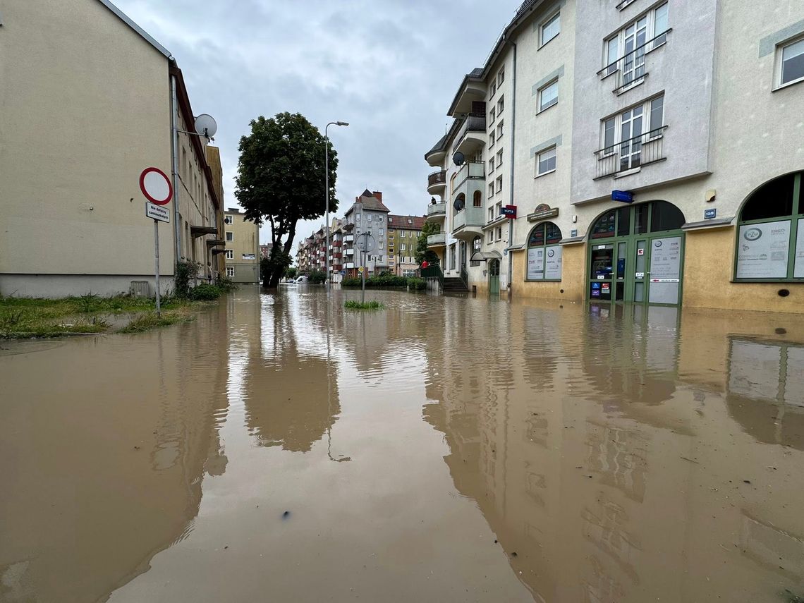 Wsparcie dla przedsiębiorców, którzy ucierpieli wskutek wylania Kumieli Wsparcie dla przedsiębiorców, którzy ucierpieli wskutek wylania Kumieli