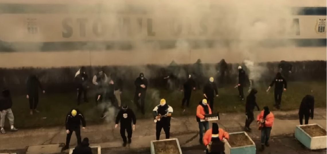 Wszyscy do Olsztyna! Nagrali teledysk pod stadionem Stomilu [WIDEO]