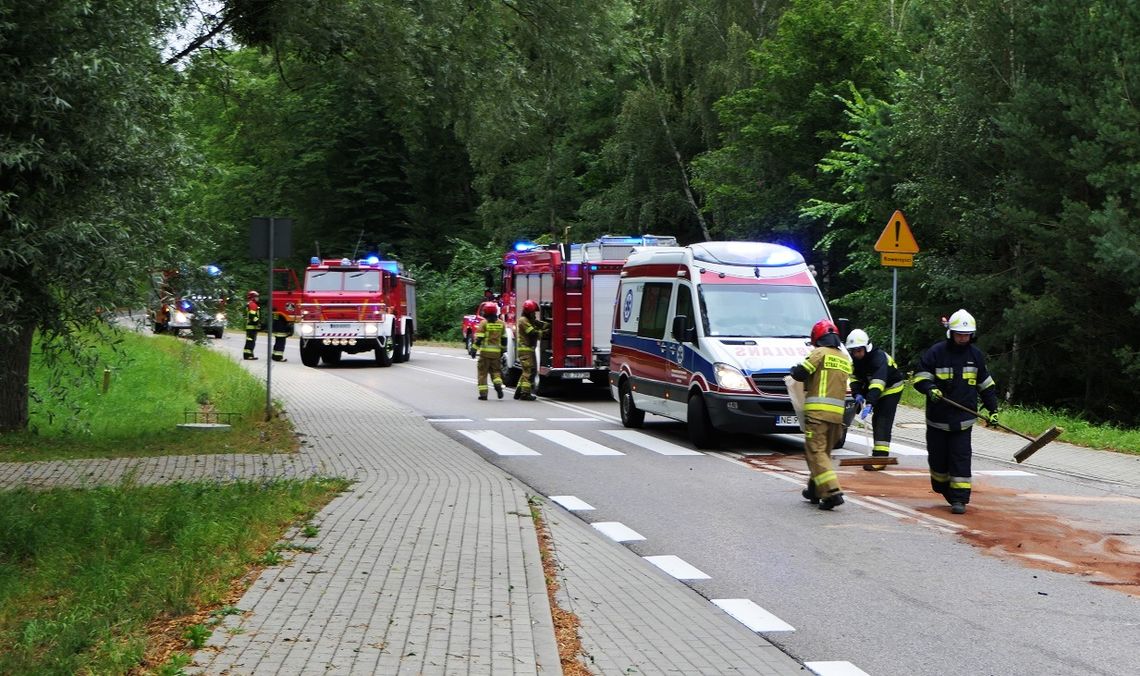 Wypadek 3 pojazdów w Nadbrzeżu Wypadek 3 pojazdów w Nadbrzeżu