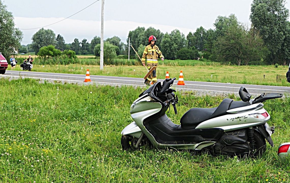 Wypadek w Kazimierzowie. 79-latek ciężko ranny