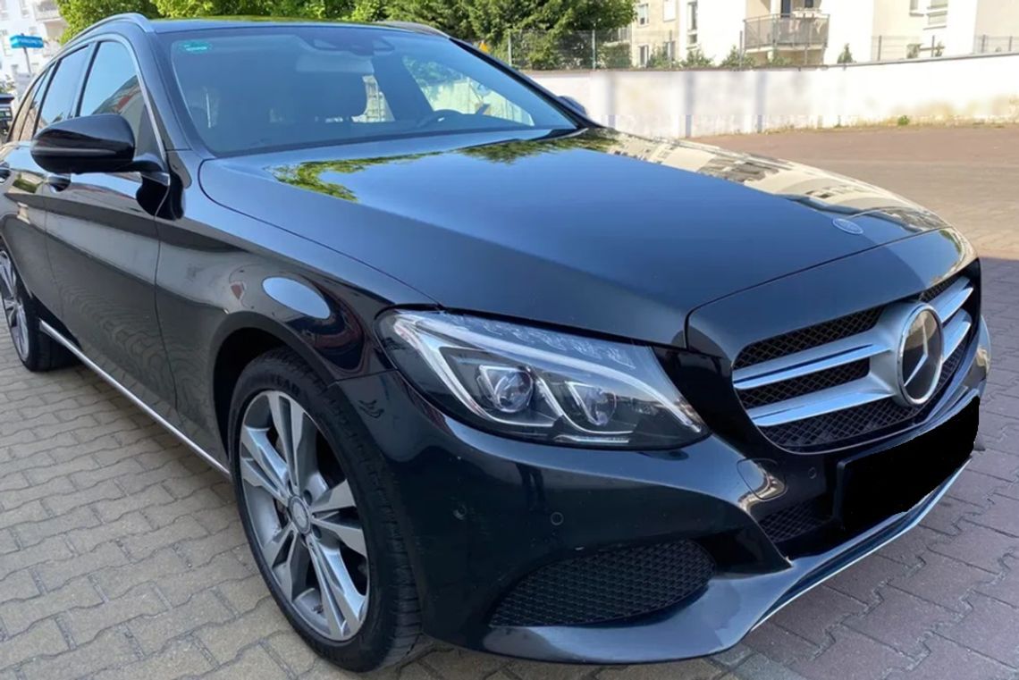 Zatrzymany mercedes. Kierowca z Braniewa musi się teraz tłumaczyć Zatrzymany mercedes. Kierowca z Braniewa musi się teraz tłumaczyć