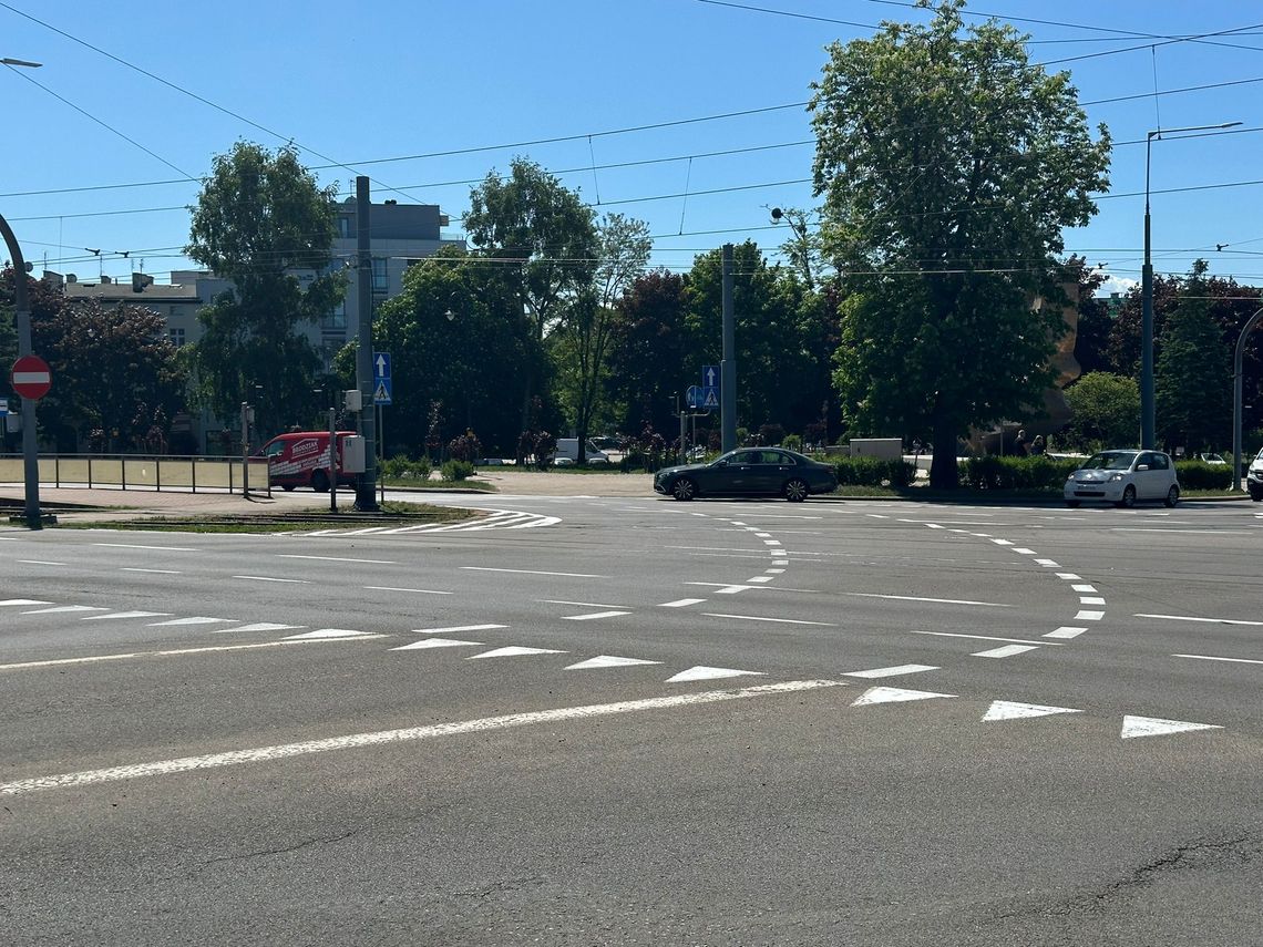 Zmiany na skrzyżowaniu Traugutta i Grota-Roweckiego
