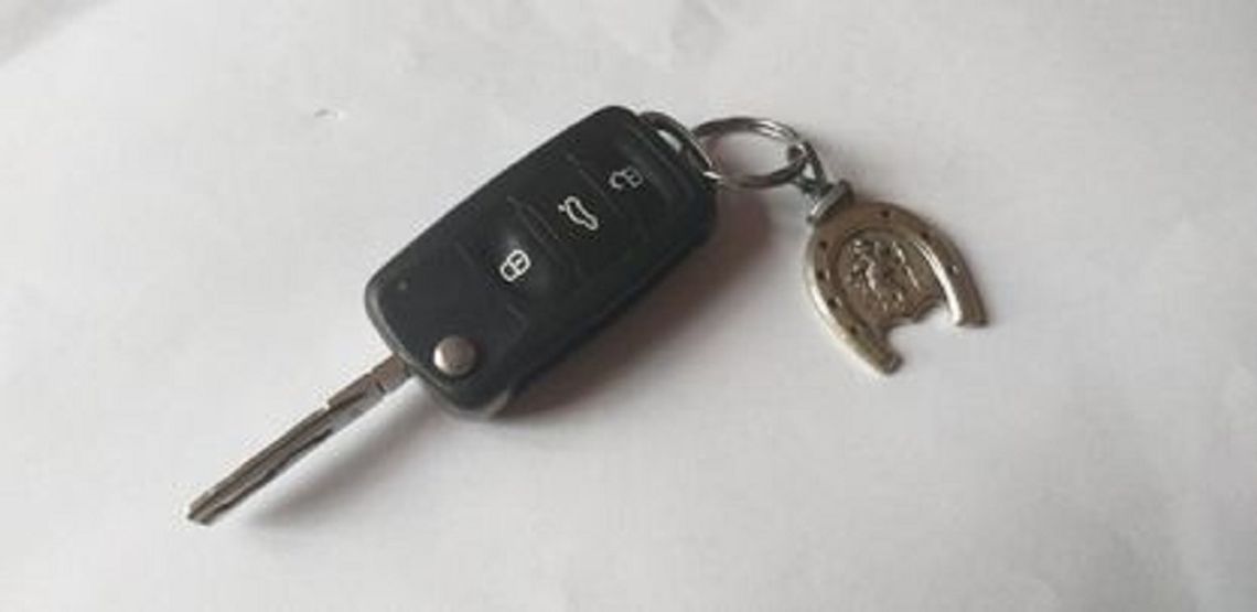 Znaleziono samochodowy kluczyk