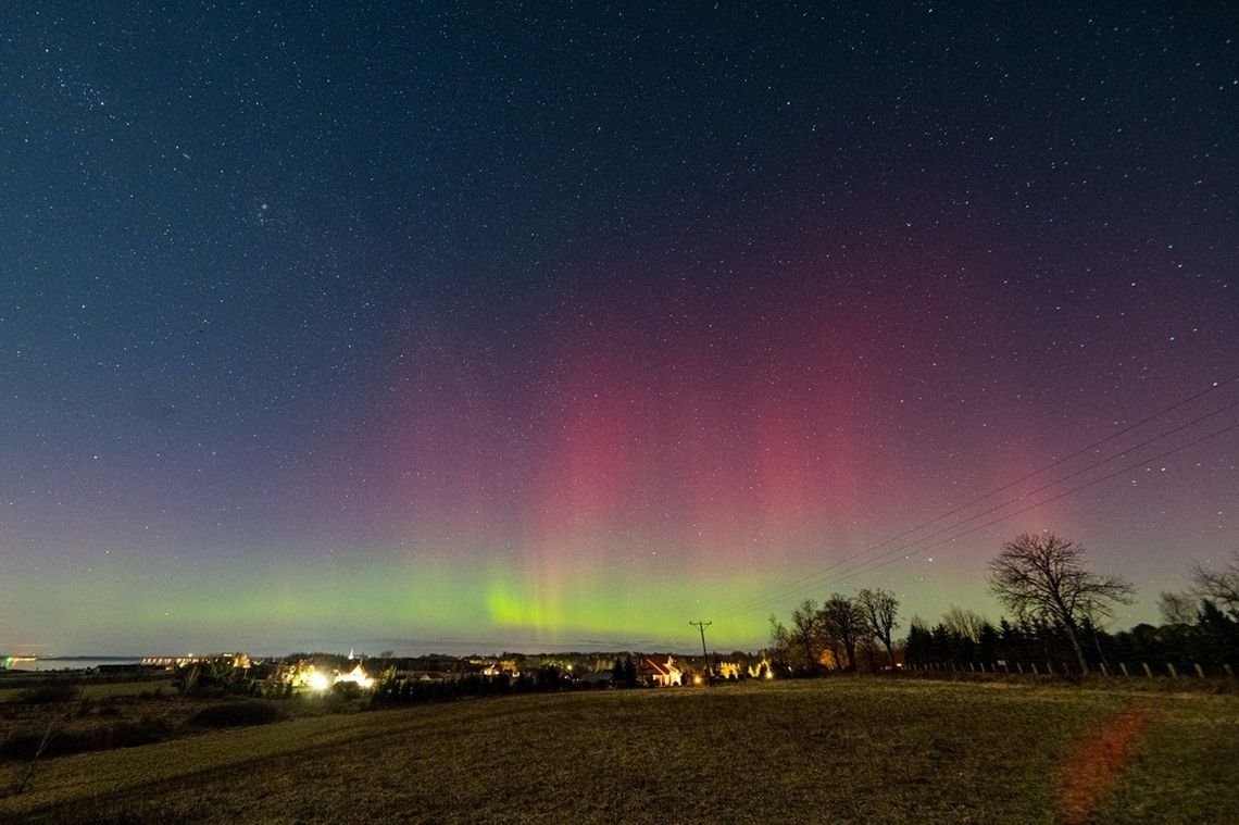 Zorza Polarna widziana z Modrzewiny i Zalewu Wiślanego [ZDJĘCIA]