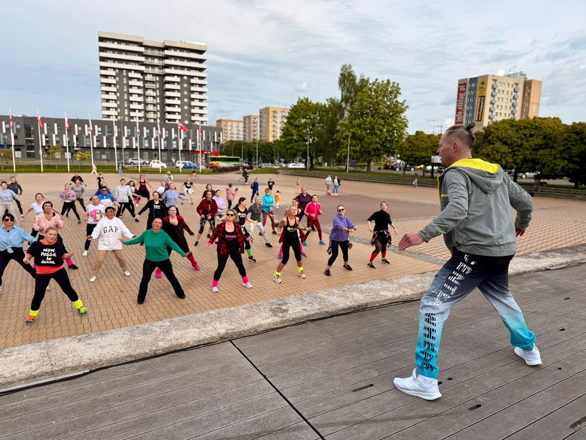 Zumba na Placu Jagiellończyka