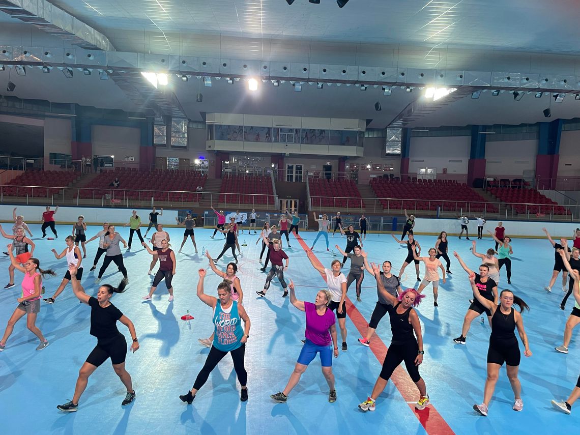 Zumba powraca na rolkowisko