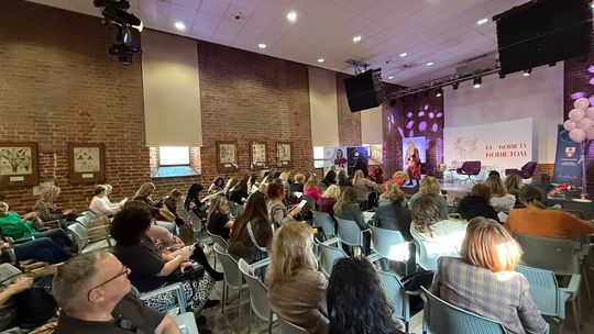 Kobiecy Event „Zróbmy sobie szczęście!” w Elblągu – wiedza, emocje i styl w jednym doświadczeniu Kobiecy Event „Zróbmy sobie szczęście!” w Elblągu – wiedza, emocje i styl w jednym doświadczeniu