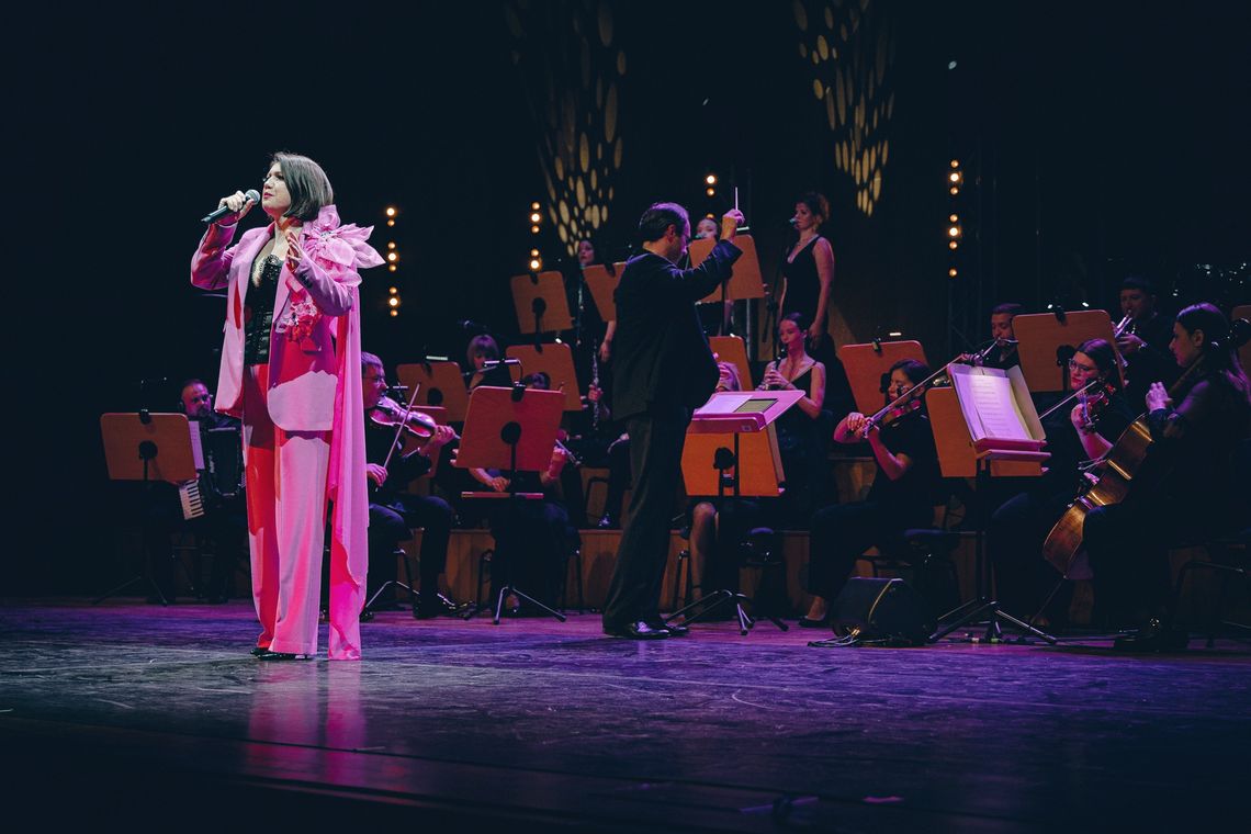 „Pod dachami Paryża” w Elblągu – muzyczna podróż do stolicy miłości „Pod dachami Paryża” w Elblągu – muzyczna podróż do stolicy miłości