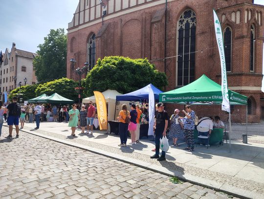 Finał Tygodnia Osób z Niepełnosprawnościami. Integracyjny piknik pod Ratuszem Staromiejskim Finał Tygodnia Osób z Niepełnosprawnościami. Integracyjny piknik pod Ratuszem Staromiejskim